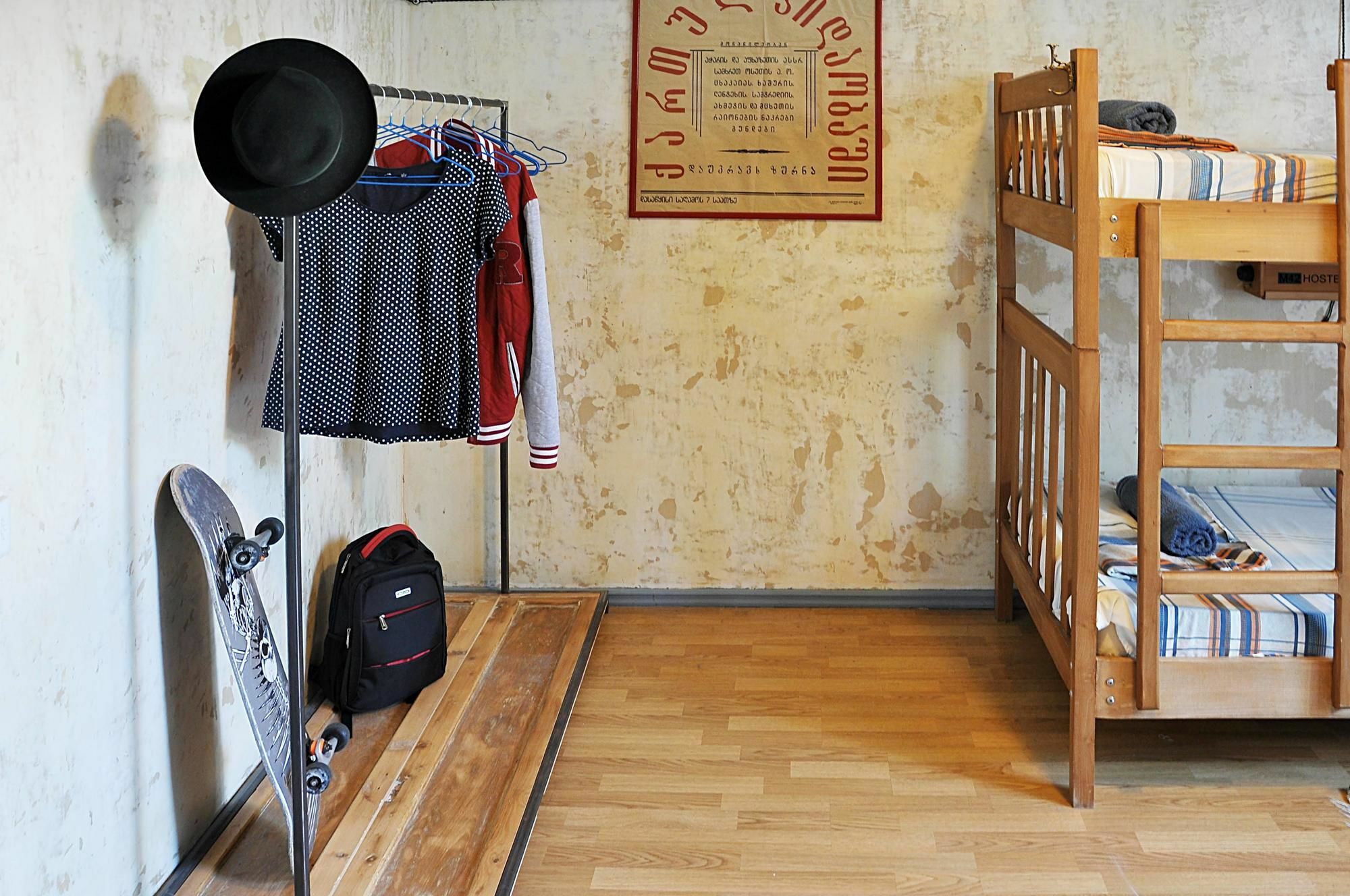 M42 Hostel Тбилиси Экстерьер фото