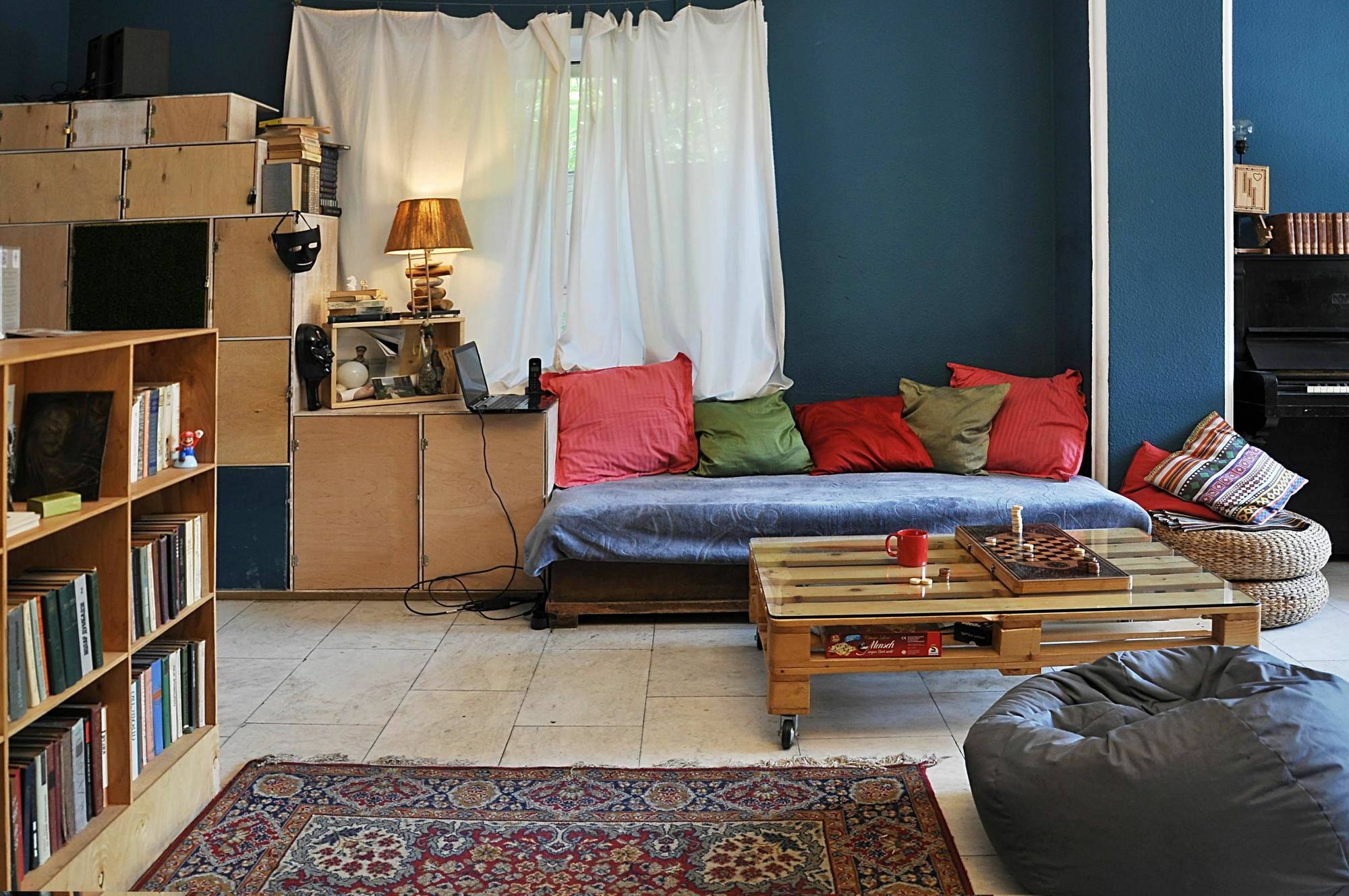 M42 Hostel Тбилиси Экстерьер фото