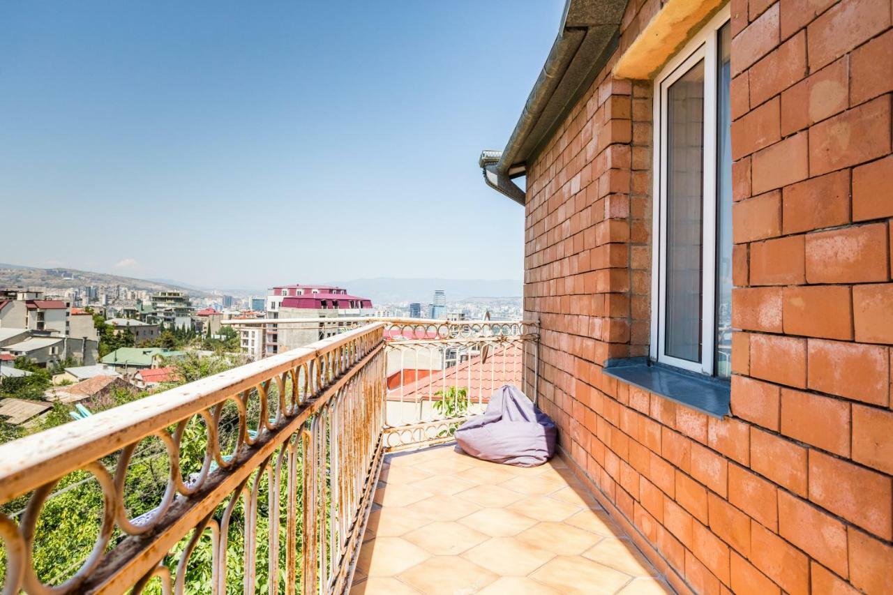 M42 Hostel Тбилиси Экстерьер фото